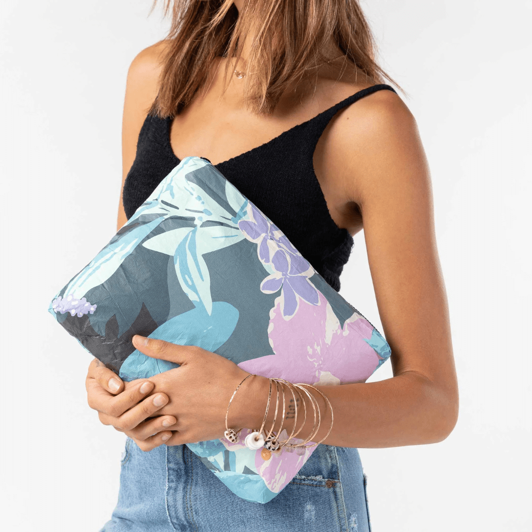 Aloha Mid Pouch - Aloha Collection