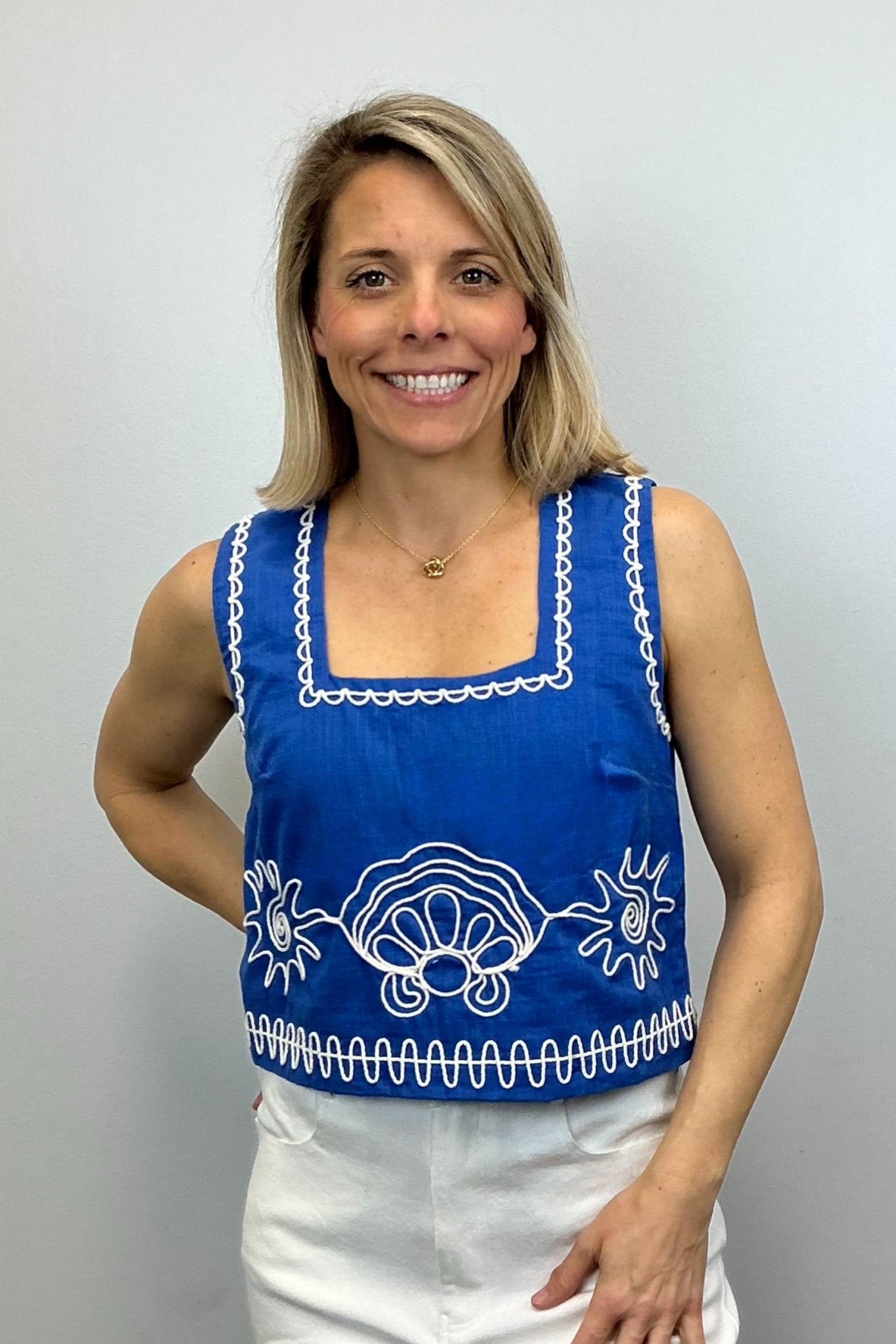 Camellia Shell Embroidered Sleeveless Top - Camellia