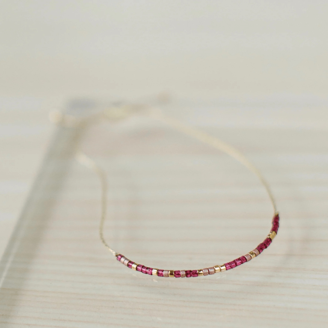 Dot & Dash Morse Code Beaded Bracelet - Psalm 46:5 - Dot & Dash Designs