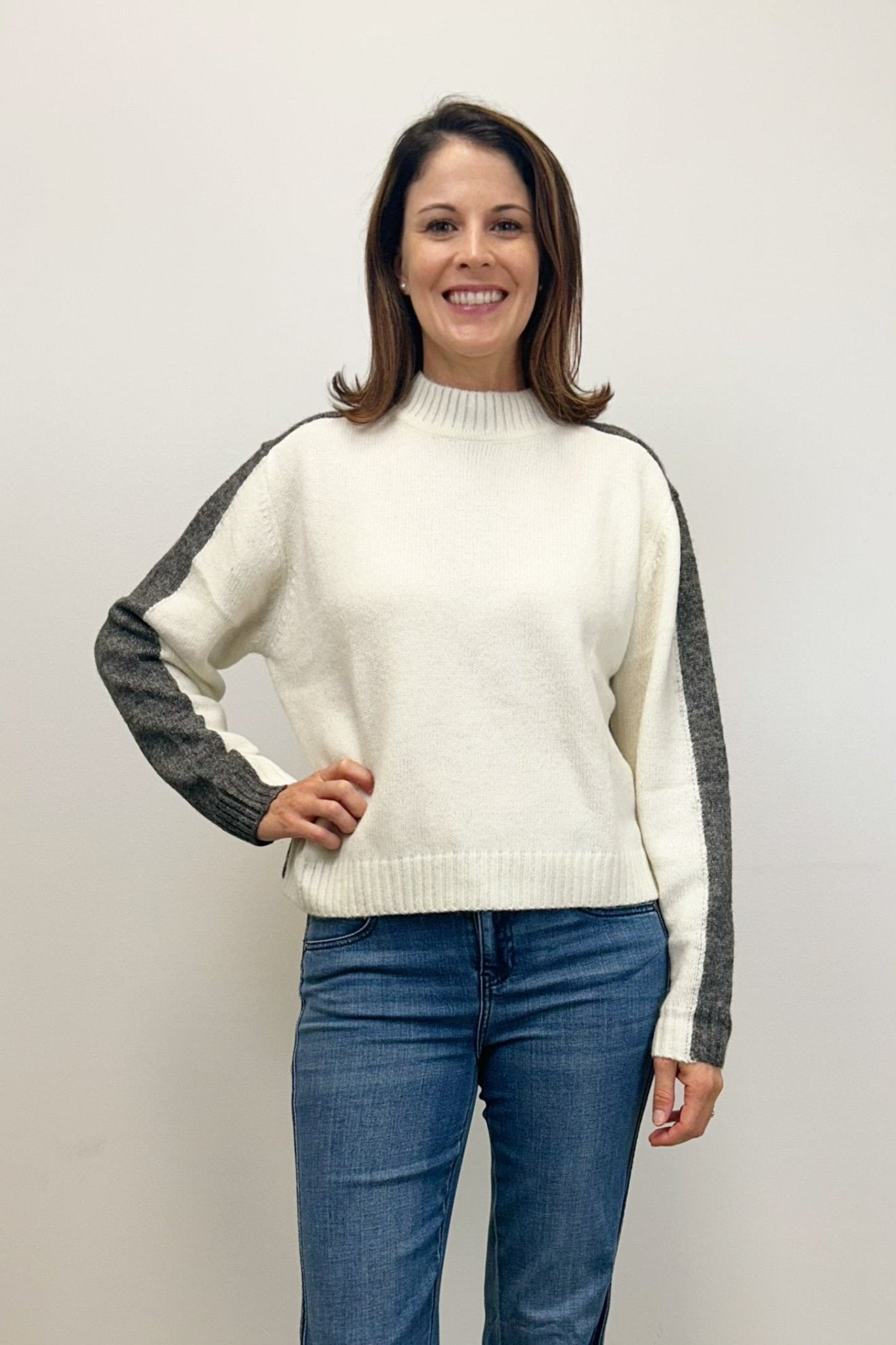 Elan Two - Toned Sweater - Grey/White - Elan