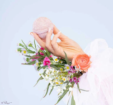 Farmhouse Fresh Smurfsoda Soothing Bath Soak - Farmhouse Fresh