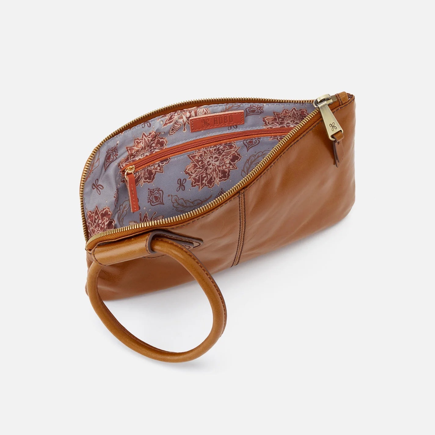 Hobo Sable Wristlet Polished Leather - Hobo