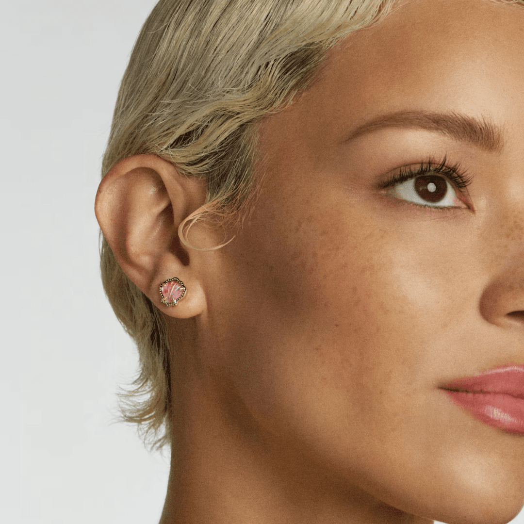Kendra Scott Brynne Gold Shell Stud Earrings - Kendra Scott