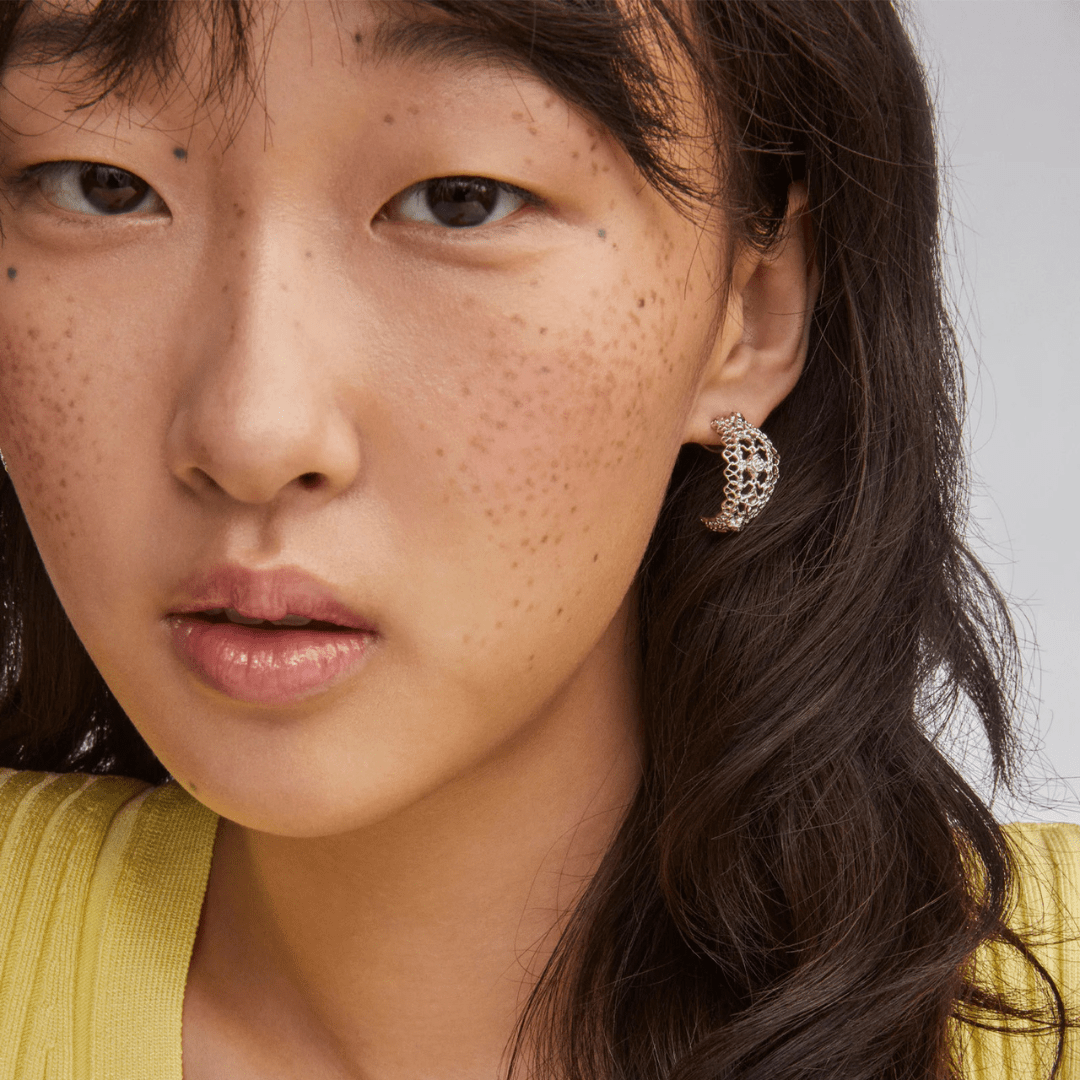 Kendra Scott Krista Lace Huggie Earrings - Kendra Scott