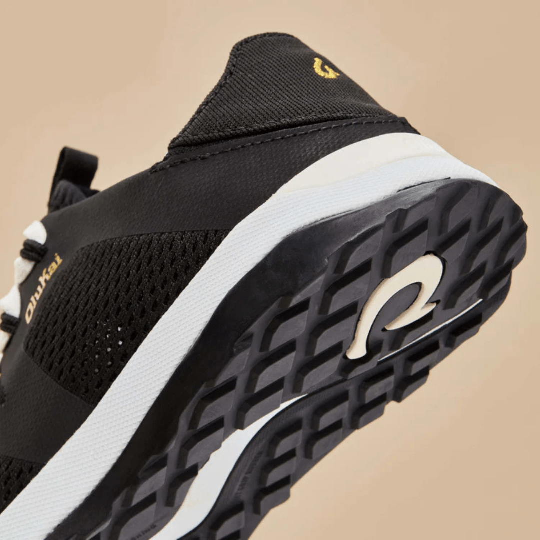 Olukai Huia Sneakers - Black - Olukai