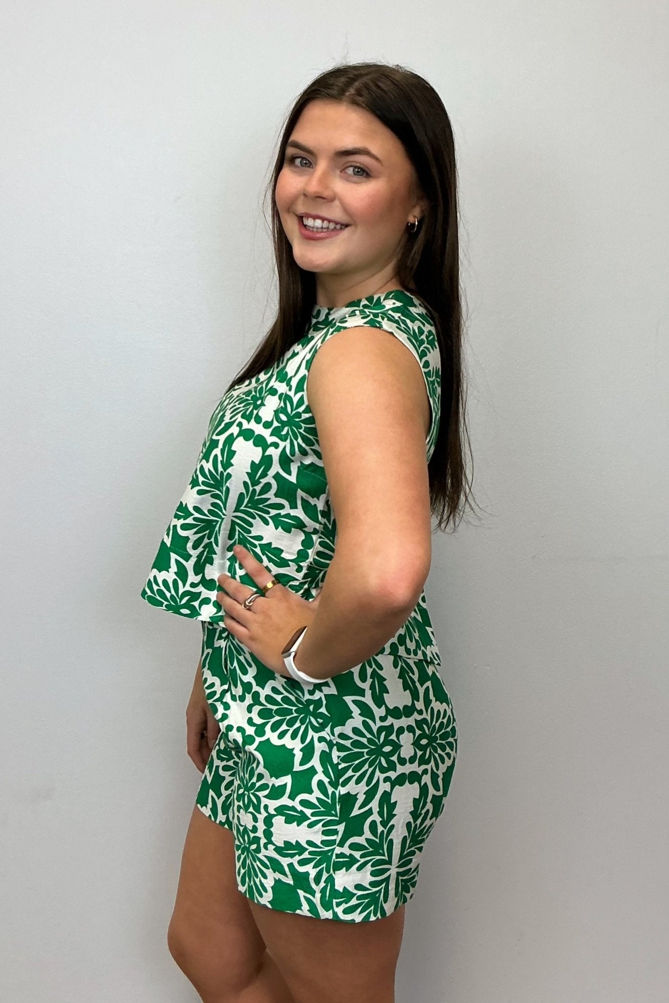 Skies are Blue Green/Ivory Tank - Skies are Blue