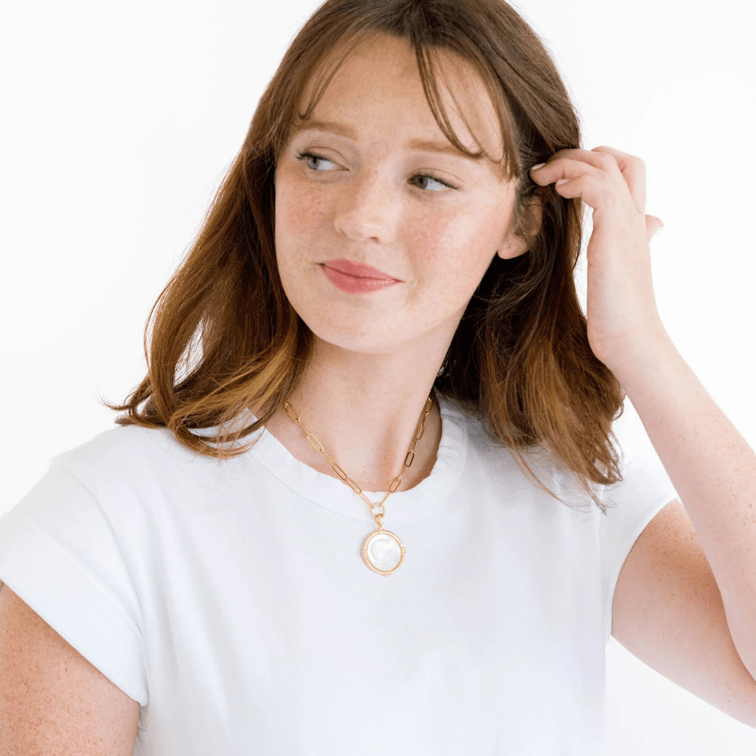 Susan Shaw Ida Mother of Pearl Shell Paperclip Necklace - Gold - Susan Shaw