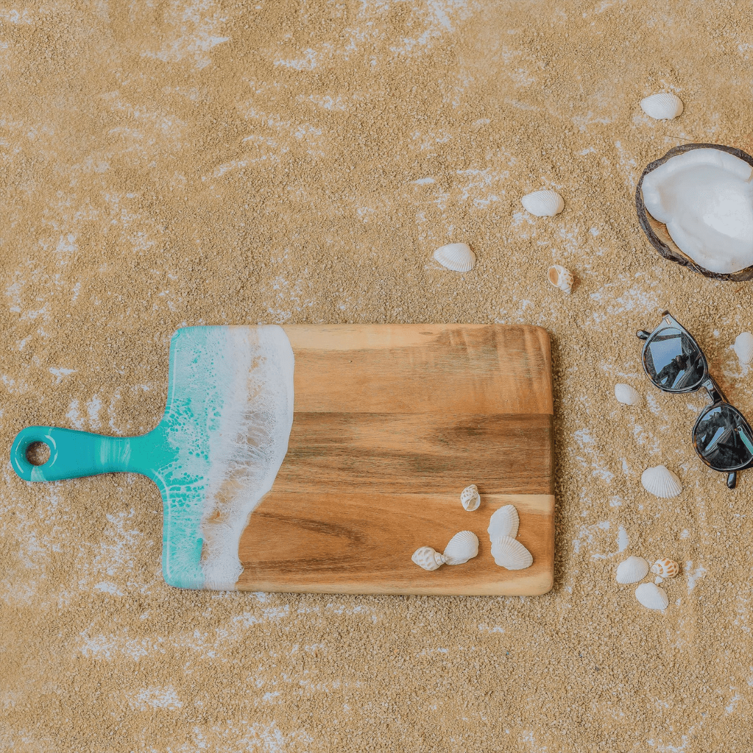 Lynn & Liana Acacia 8x16" Cheeseboard - Lynn & Liana